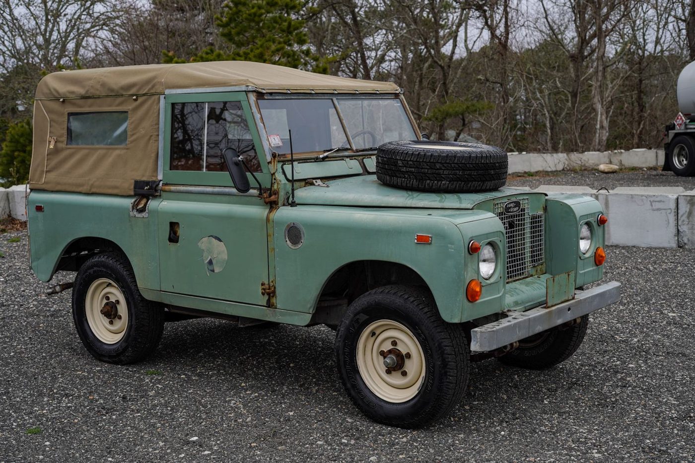 Teal 1971 Land Rover Series III