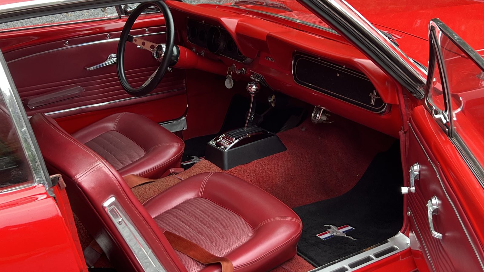 1966 Ford Mustang photo 27